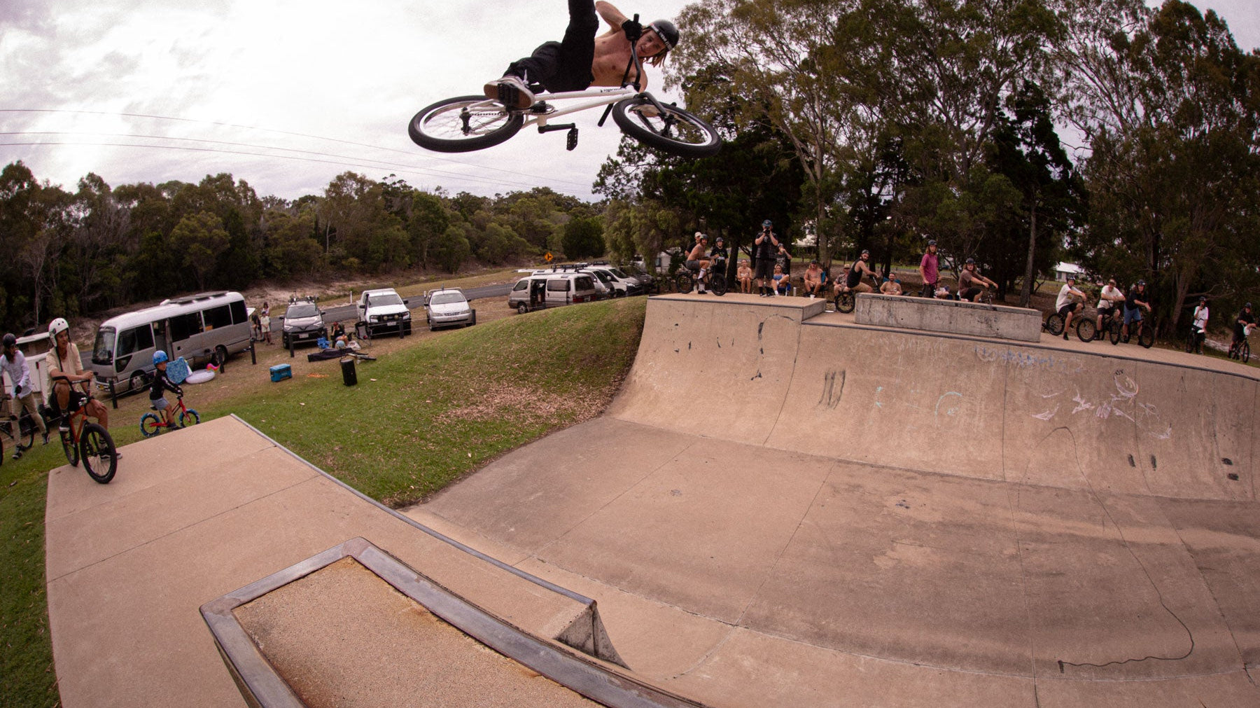 BMX is great at Woodgate jam video