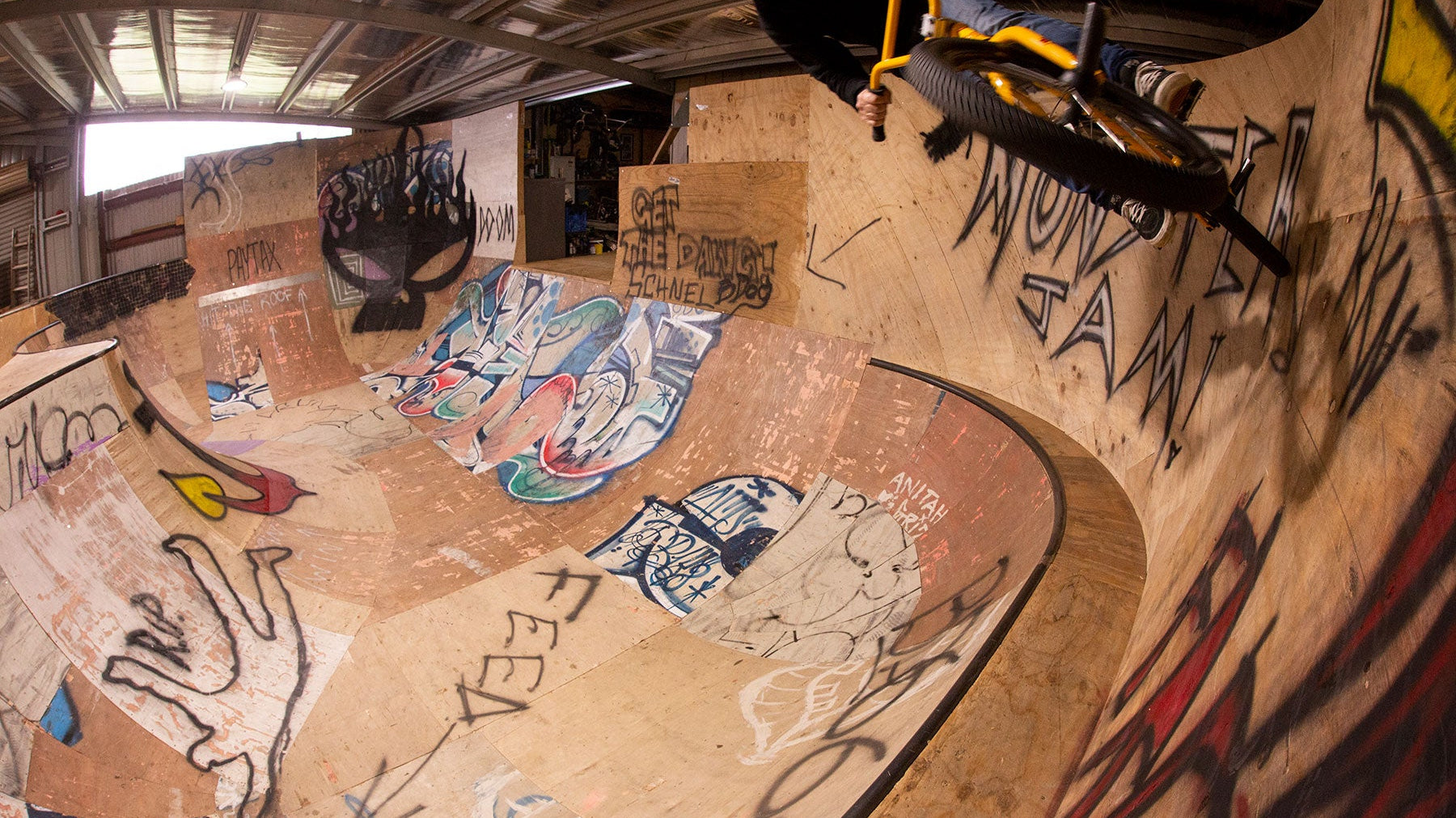 The Will Kerr Podcast extras - Back Bone Zone episode 19 - Back Bone BMX