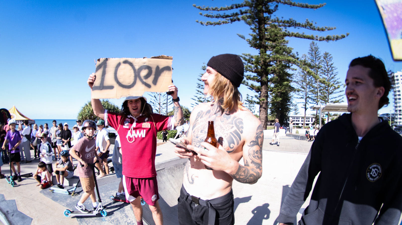 Roast The Coast Alexandra Headlands Video + Photos
