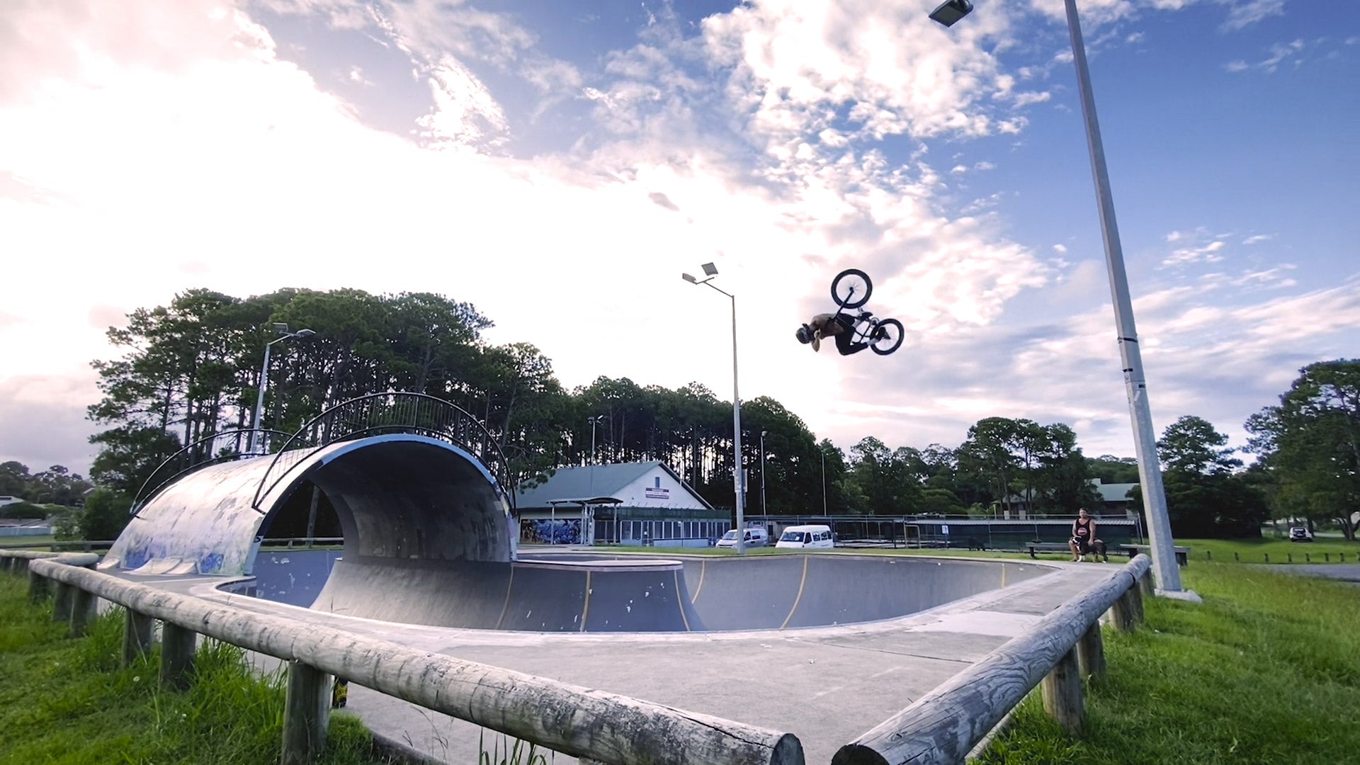 dylan lewis massive air at elanora skatepark uncles bmx video